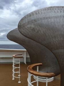 QM2 - Day Bow Installation 1