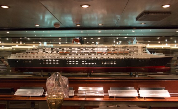 DPF, Night, QM2